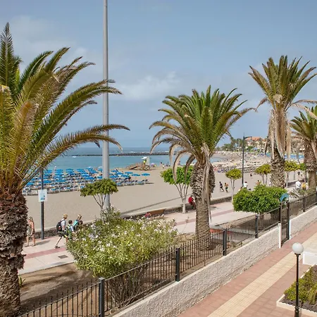 Tms Veramar Hotel,beachfront,pool&parking * ロスクリスティアーノス