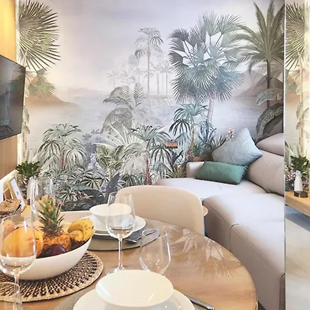 Tms Veramar Hotel,beachfront,pool&parking アパート