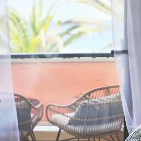 Tms Veramar Hotel,beachfront,pool&parking *