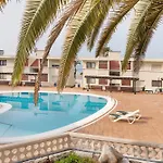 דירה Tms Veramar Hotel,beachfront,pool&parking לוס כריסטיאנוס